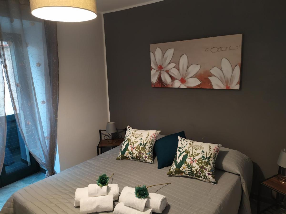 סנטו סטפאנו די קמאסטרה Casa Vacanze Fede מראה חיצוני תמונה